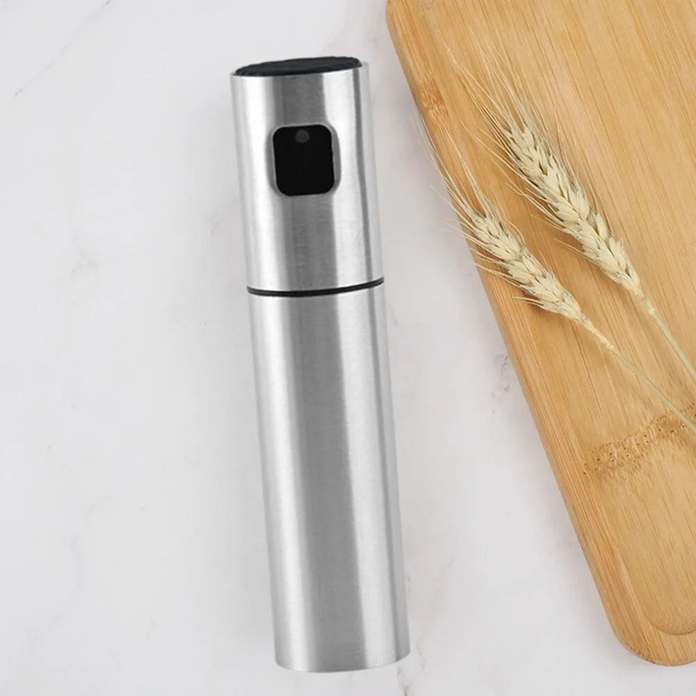 Metal oil spray bottle