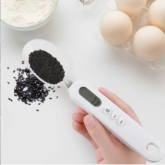 Digital spoon scale