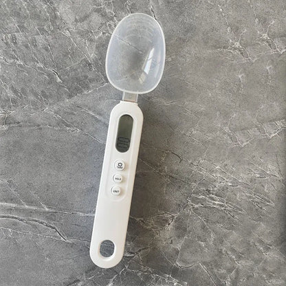 Digital spoon scale