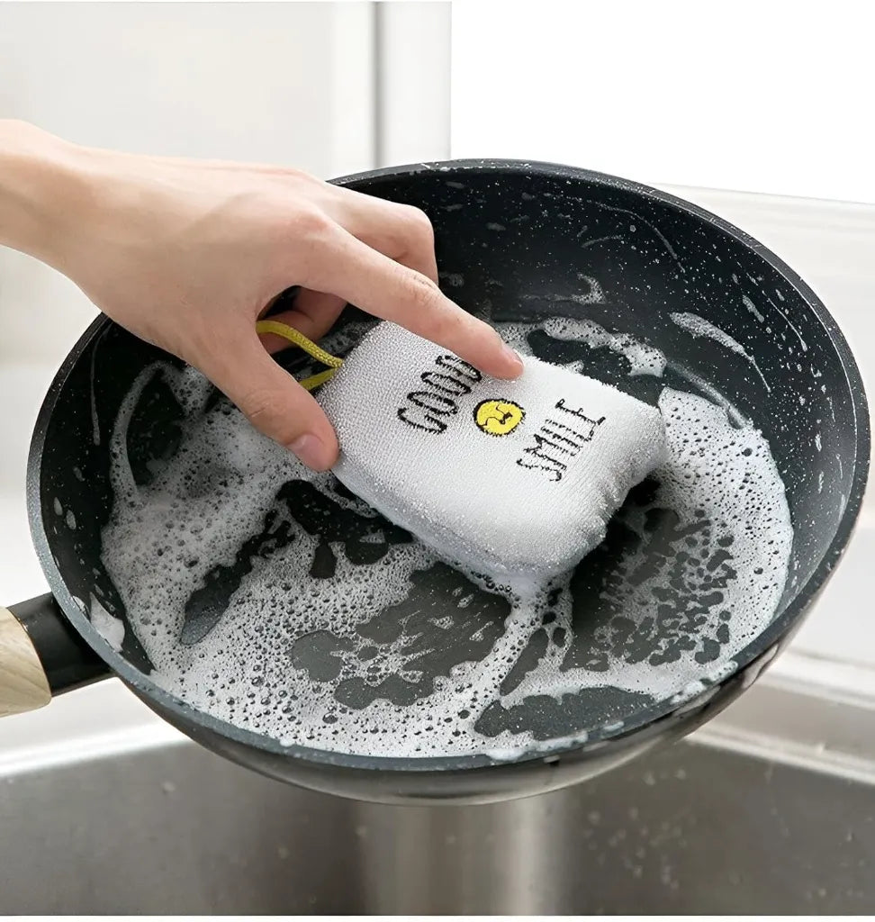 Set of 4 Smile face dish washing sponge