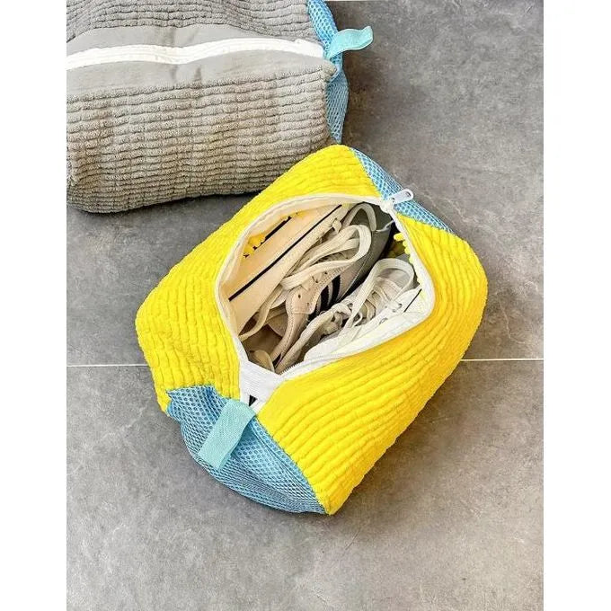 Shoe washing machine bag